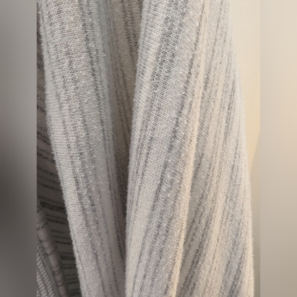 Material Girl Cardigan - Picture 5 of 8